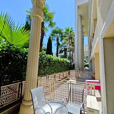 Argisht Marina By The Pool Golden Sands