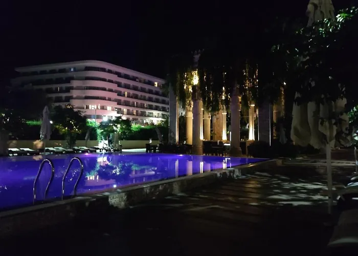 Argisht Marina Lux Apt606 Apartment